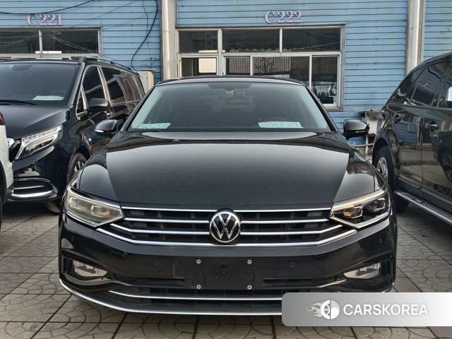 Volkswagen Magotan 2022 Черный из Китая, фото 6