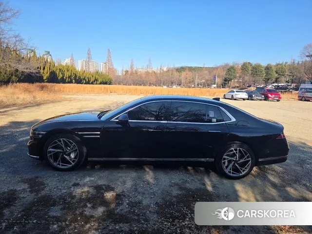 Genesis G90 (RS4) id 3570639 из Кореи 10