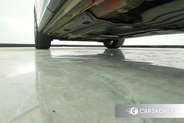 Audi Q2L id 3804598 из Китая 9