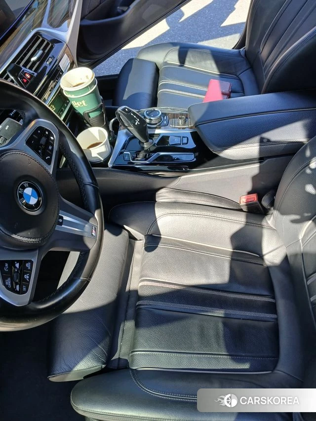 BMW 5 Series (G30) id 3982123 из Кореи 9