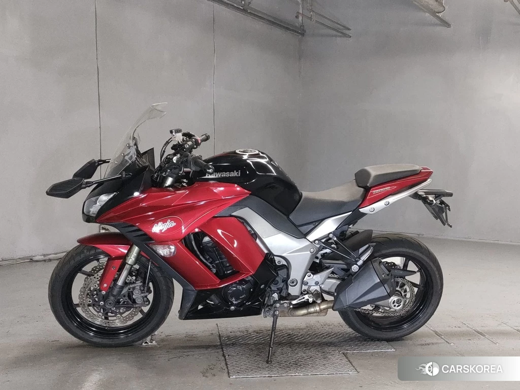 Проданный Kawasaki NINJA 1000 2016 из Японии
