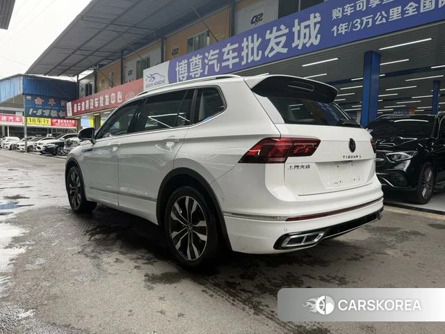 Volkswagen Tiguan L id 4255916 из Китая 12