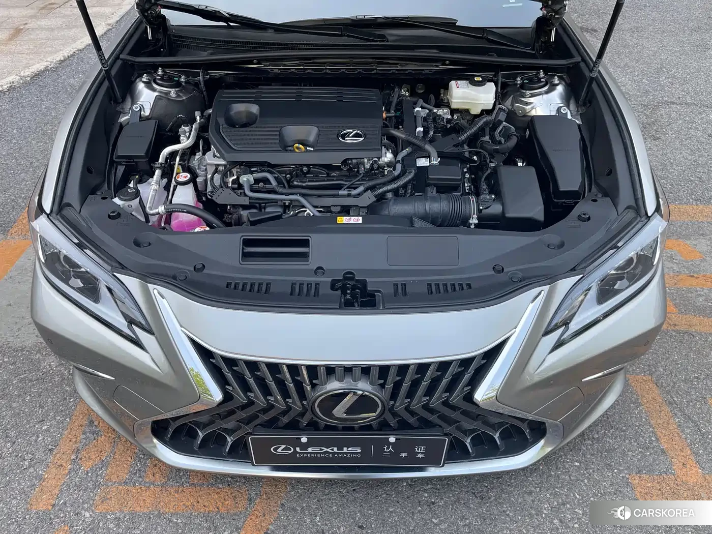 Lexus ES id 4553966 из Китая 12