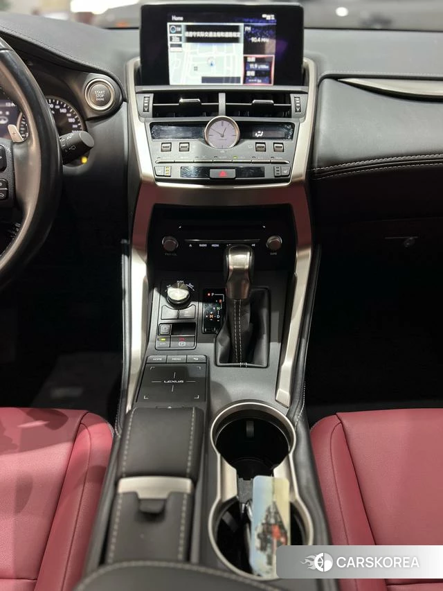 Lexus NX id 4276272 из Китая 11