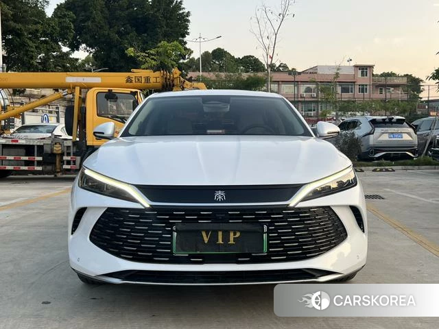 BYD Qin L DM 2025 Белый из Китая, фото 2