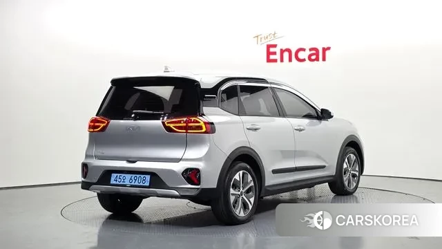 Kia Niro Plus id 3787456 из Кореи 12