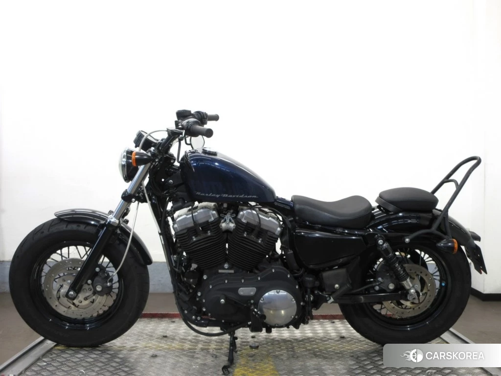 Проданный Harley-Davidson Sportster 48 XL1200X 2012 из Японии, фото 2