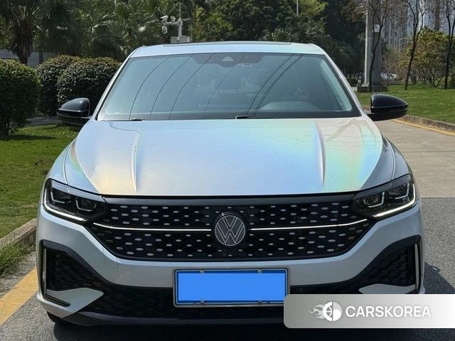 Volkswagen Lavida 2024 Белый из Китая, фото 6