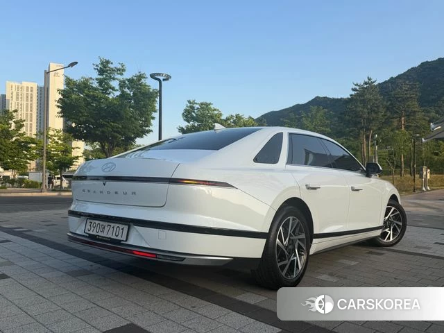 Hyundai Grandeur (GN7) id 4334024 из Кореи 12