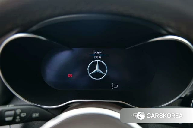 Mercedes-Benz GLC 2021 Черный из Китая, фото 2
