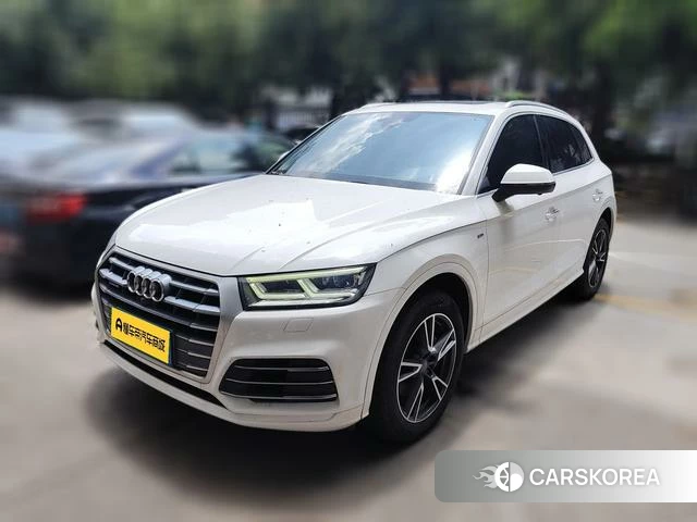 Audi Q5L 2019 Белый из Китая, фото 2