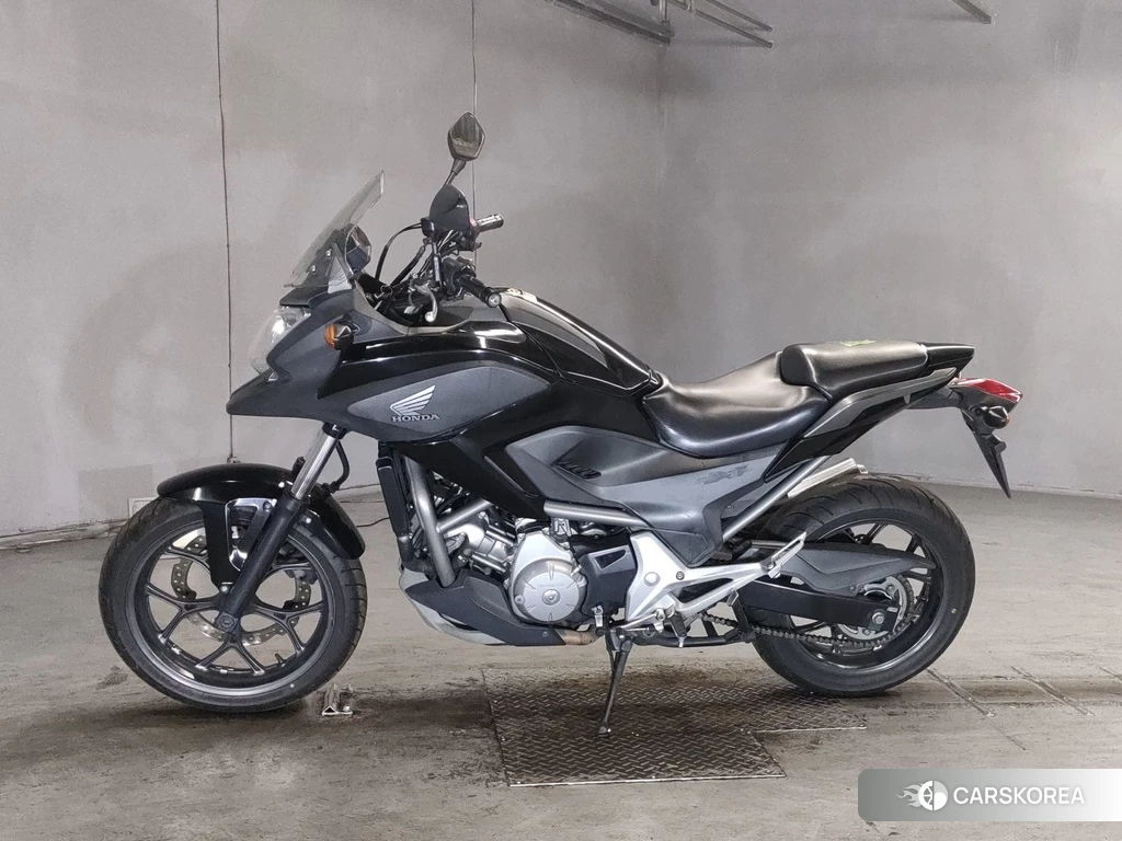 Проданный Honda NC700X 2012 из Японии, фото 2