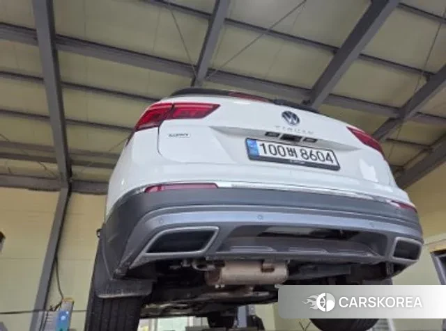 Volkswagen Tiguan Allspace 2020 Белый из Кореи, фото 2