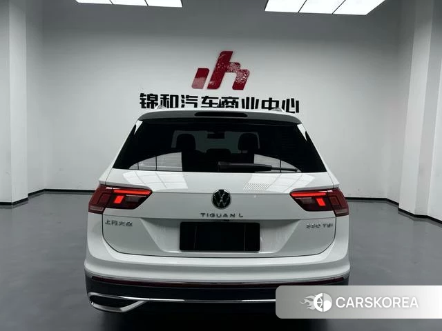 Volkswagen Tiguan L 2024 Белый из Китая, фото 2