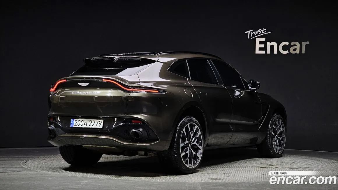 Aston Martin DBX id 2178665 из Кореи 12
