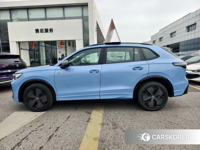 Volkswagen Tiguan L id 4320697 из Китая 7
