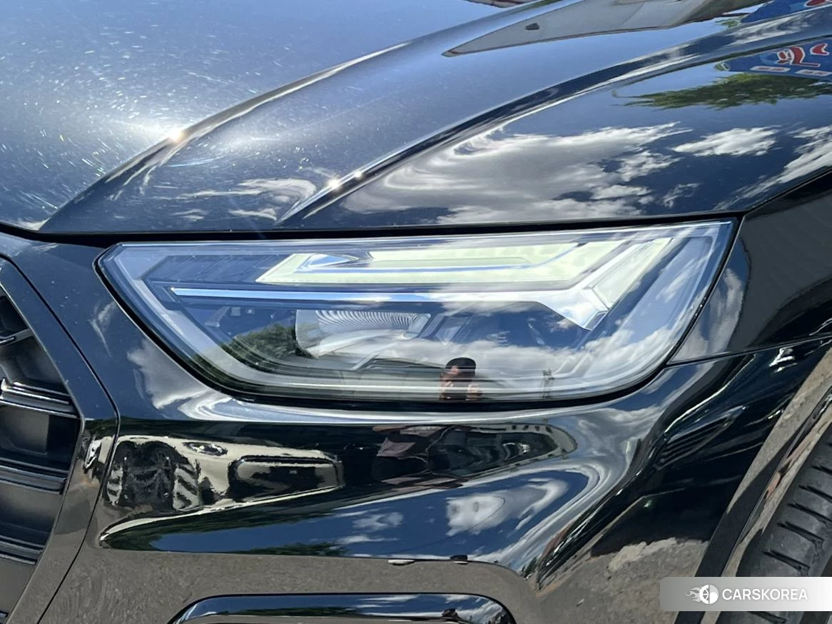 Audi Q5L id 4461464 из Китая 12