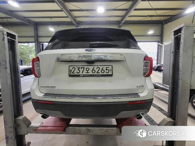 Ford Explorer 6th Generation 2020 Белый из Кореи, фото 2