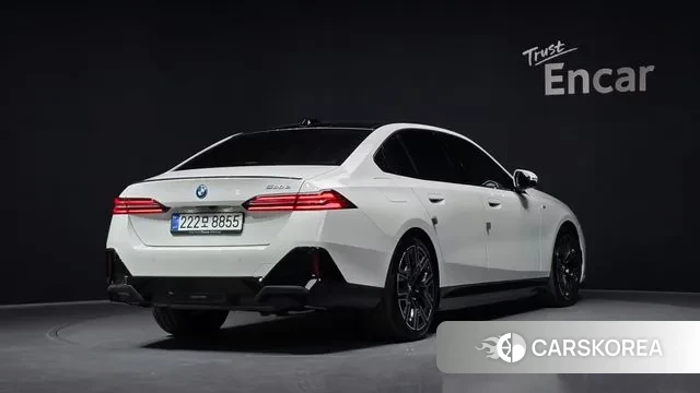 BMW 5 Series (G60) id 3538413 из Кореи 12