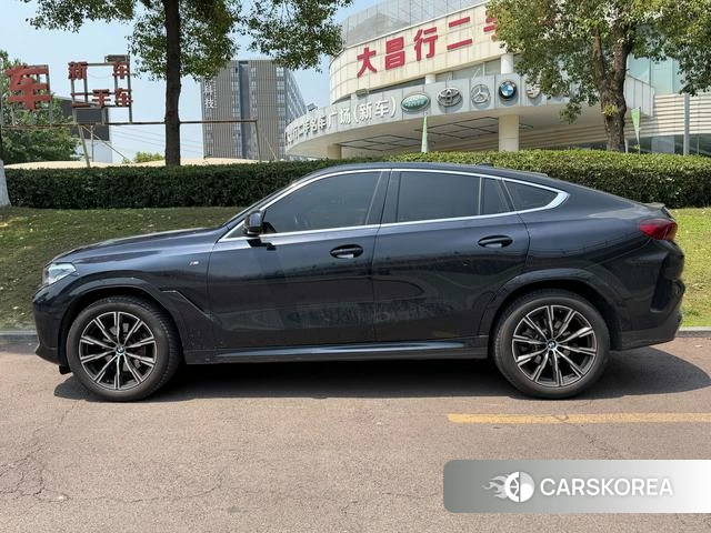BMW X6 2021 Черный из Китая, фото 5