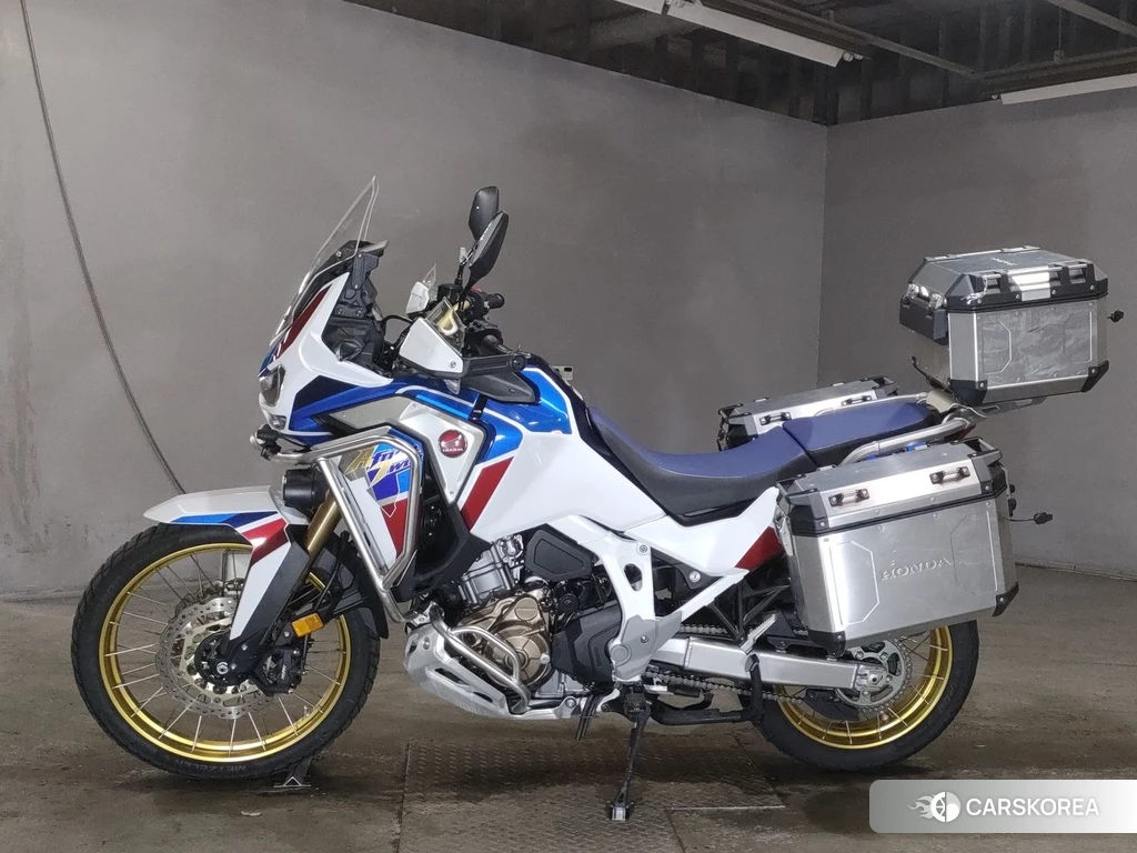 Проданный Honda CRF1100L AFRICA TWIN ADV ES DCT 2021 из Японии, фото 2