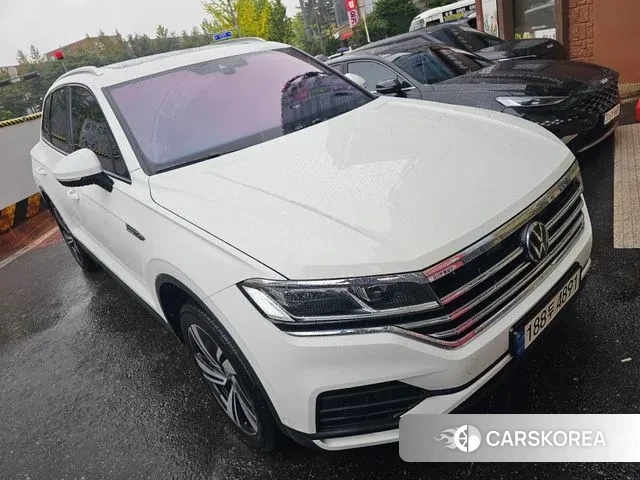 Volkswagen Touareg 3rd generation id 3230056 из Кореи 12