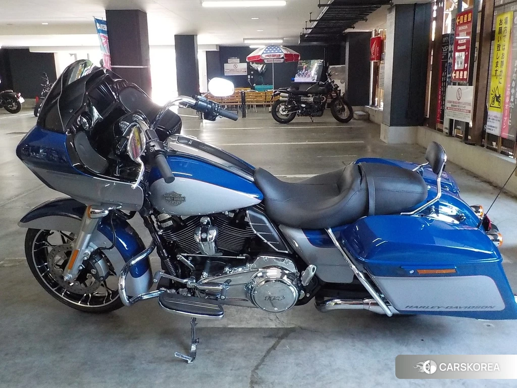 Проданный Harley-Davidson Road Glide FLTRXS1750 2023 из Японии
