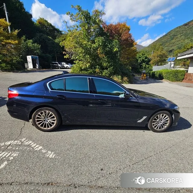 BMW 5 Series (G30) 2020 Синий из Кореи, фото 2