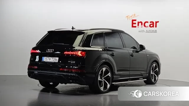 Audi Q7 (4M) id 3031982 из Кореи 12