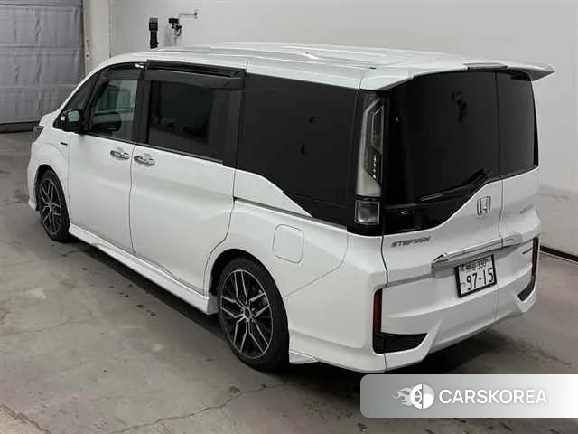 Honda Stepwgn 2019 из Японии, фото 2
