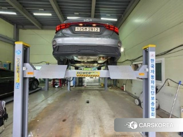 Kia The New K3 2nd generation 2022 Серебристо-серый из Кореи, фото 2