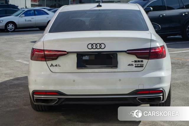 Audi A4L 2021 Белый из Китая, фото 6