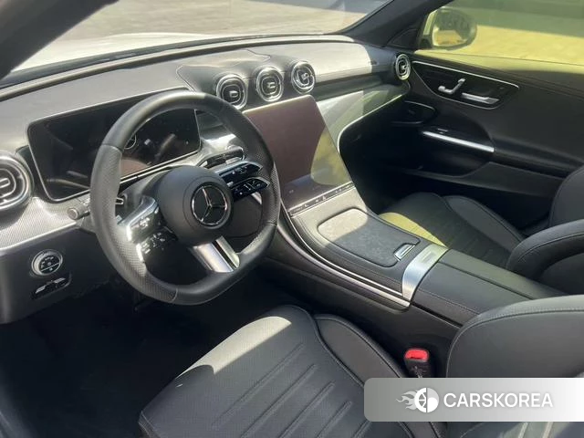 Mercedes-Benz Class C 2024 Белый из Китая, фото 2
