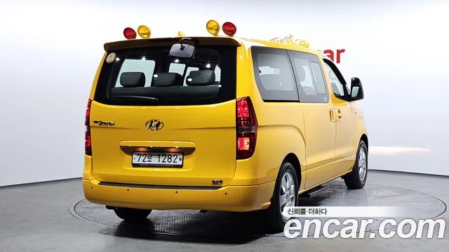 Hyundai The New Grand Starex id 2443544 из Кореи 12