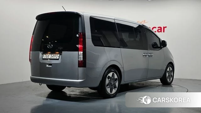 Hyundai Staria id 4550580 из Кореи 12