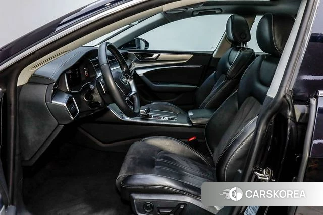 Audi A7L id 4275556 из Китая 12