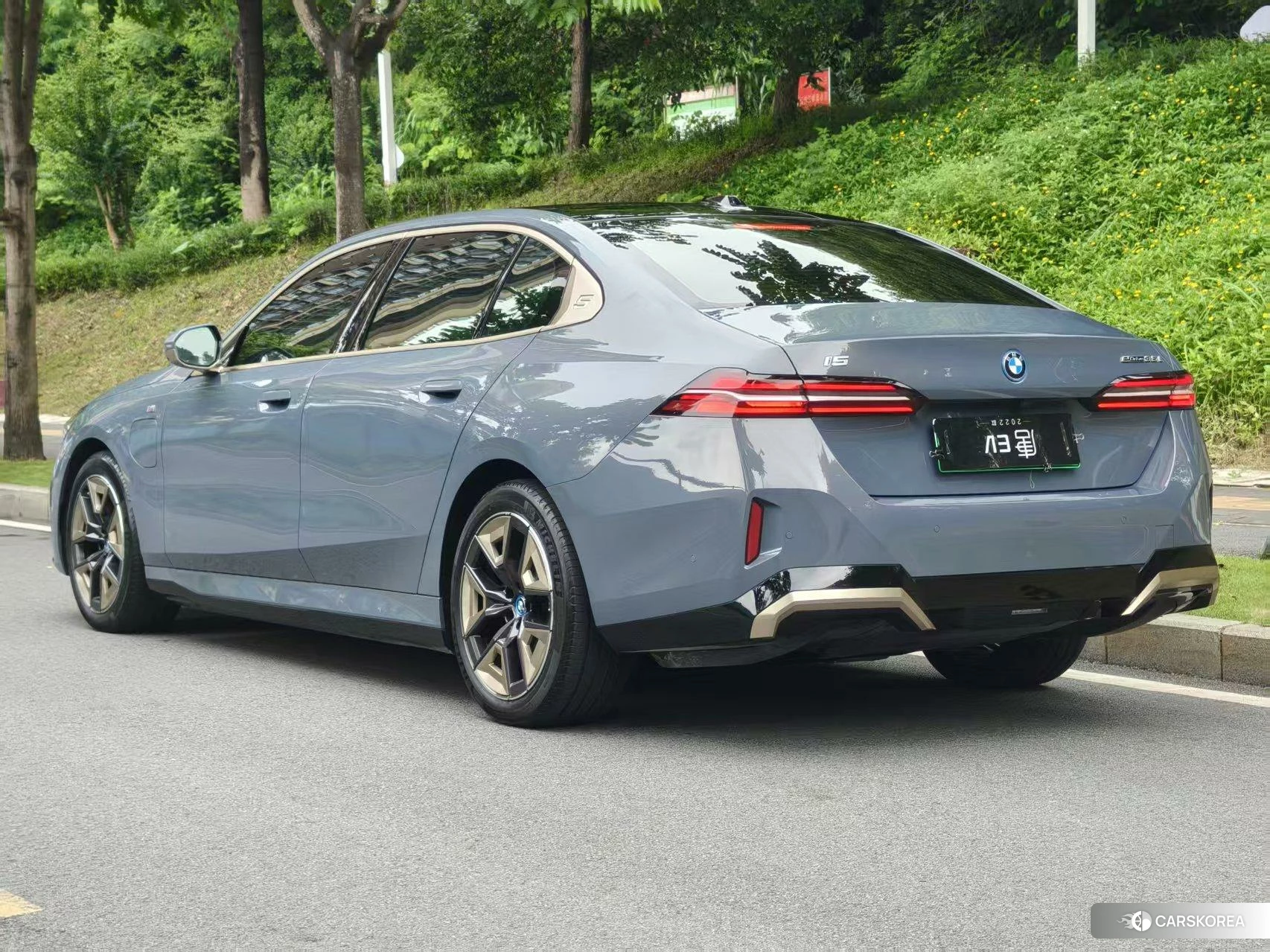 BMW i5 id 4441054 из Китая 12