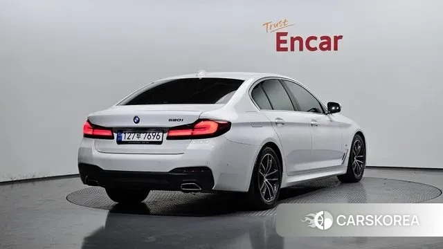 BMW 5 Series (G30) id 3539873 из Кореи 12