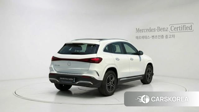 Mercedes-Benz EQA H243 2025 Белый из Кореи, фото 2