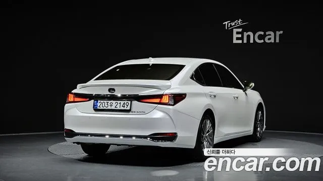 Lexus ES300h 7th generation id 2738170 из Кореи 12
