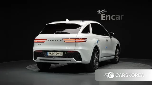 Genesis GV70 id 3290868 из Кореи 12