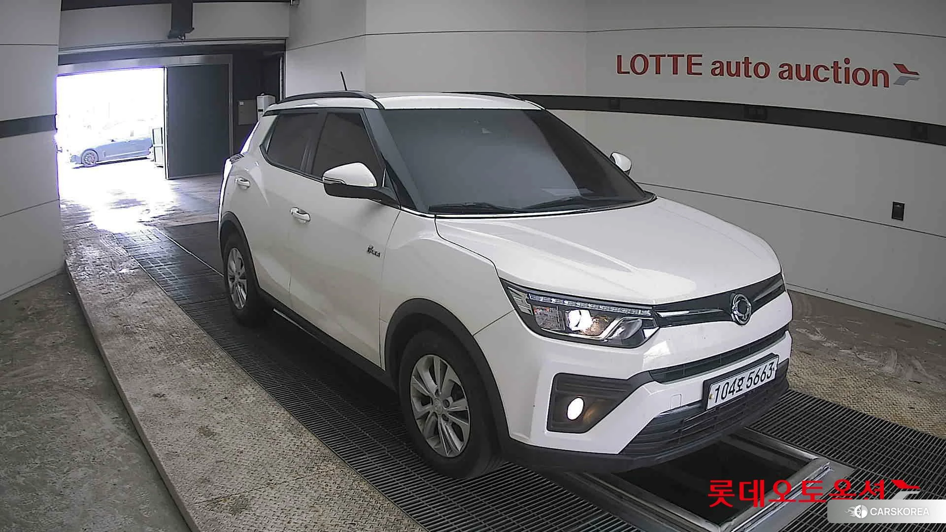 SsangYong Tivoli id 3888449 из Кореи 12