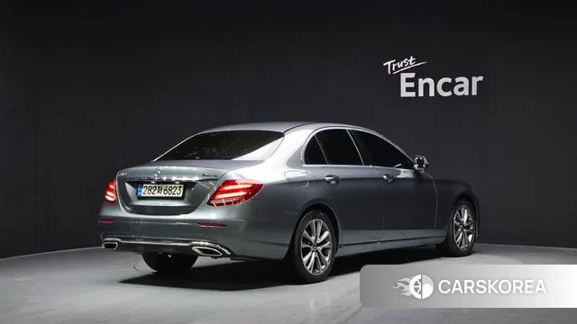 Mercedes-Benz E-Class W213 id 3736939 из Кореи 12