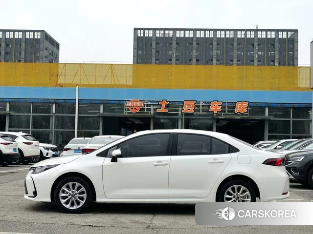 Toyota Corolla id 4257274 из Китая 12