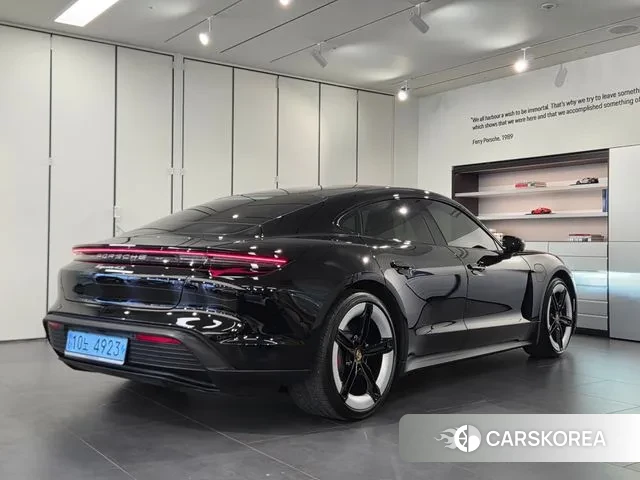 Porsche Taycan 2024 Черный из Кореи, фото 4