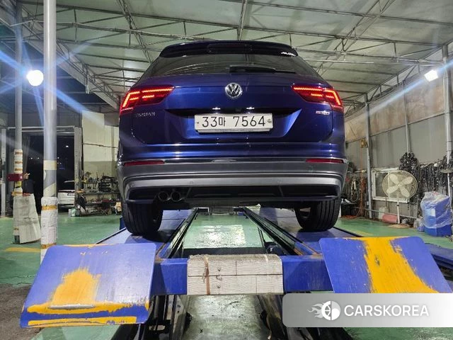 Volkswagen Tiguan second Generation 2018 Синий из Кореи, фото 2
