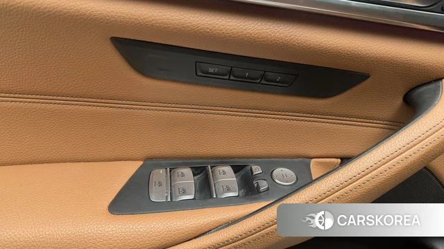 BMW 5 series (imported) id 4242387 из Китая 12