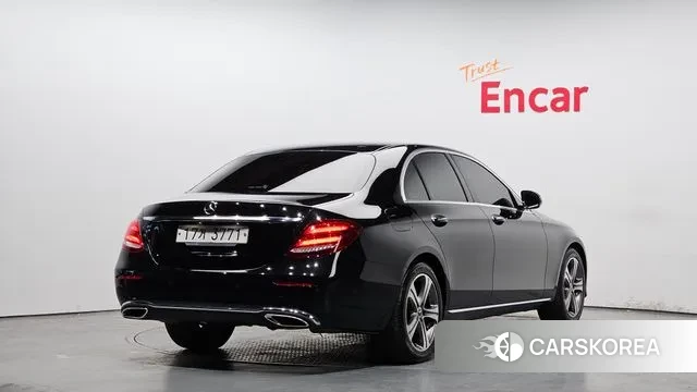 Mercedes-Benz E-Class W213 id 3718362 из Кореи 12