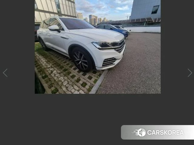 Volkswagen Touareg 3rd generation 2020 Белый из Кореи, фото 2