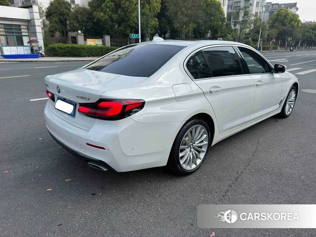 BMW 5 series 2022 Белый из Китая, фото 2